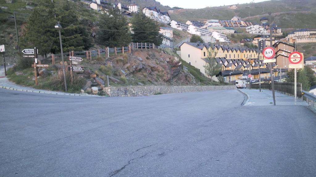 Apartamento Edificio Serraneu. Sierra Nevada. Granada Екстер'єр фото