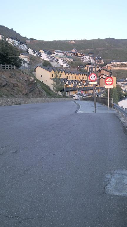 Apartamento Edificio Serraneu. Sierra Nevada. Granada Екстер'єр фото